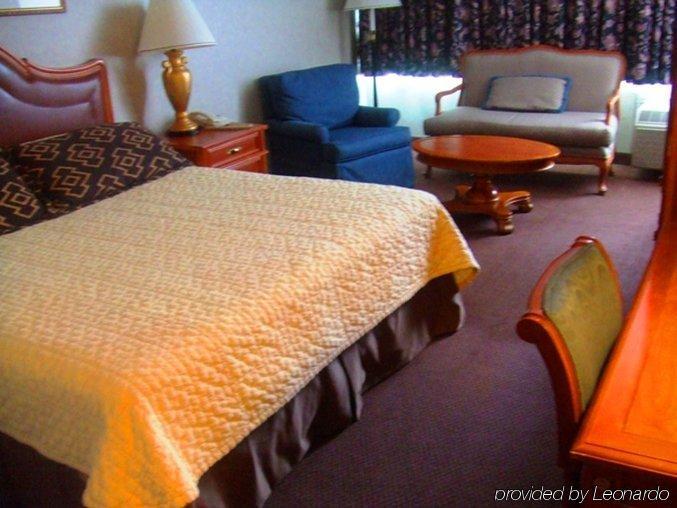 A Victory Inn & Suites - Muskegon Habitación foto
